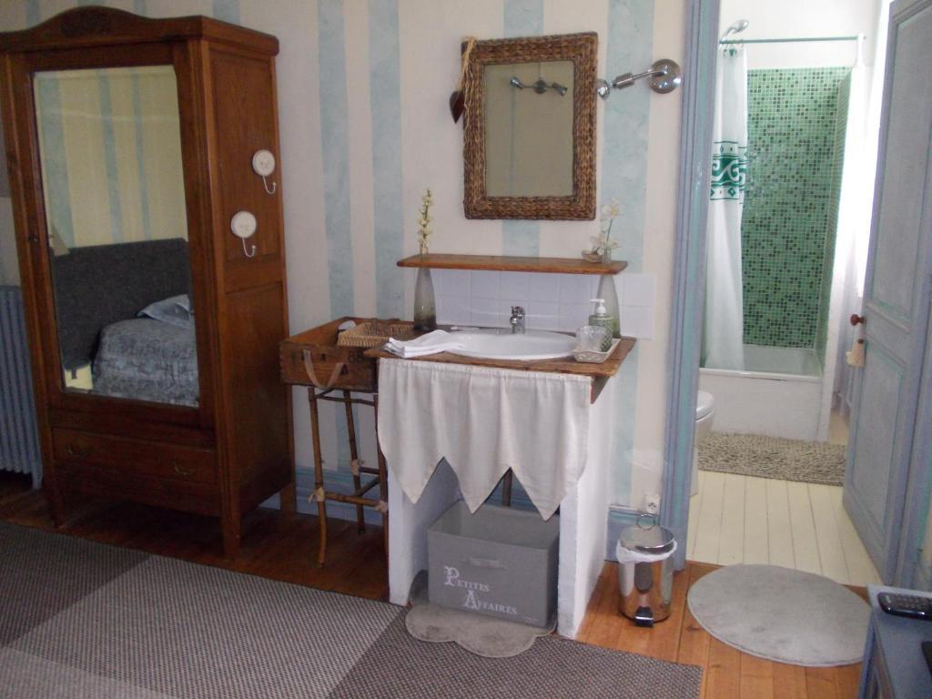 B&B Maison Gaudin Cognac Habitación foto