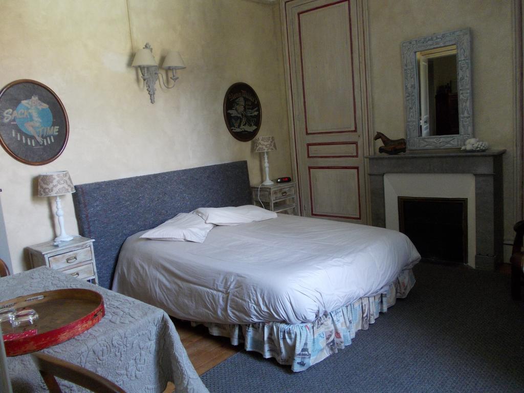 B&B Maison Gaudin Cognac Habitación foto
