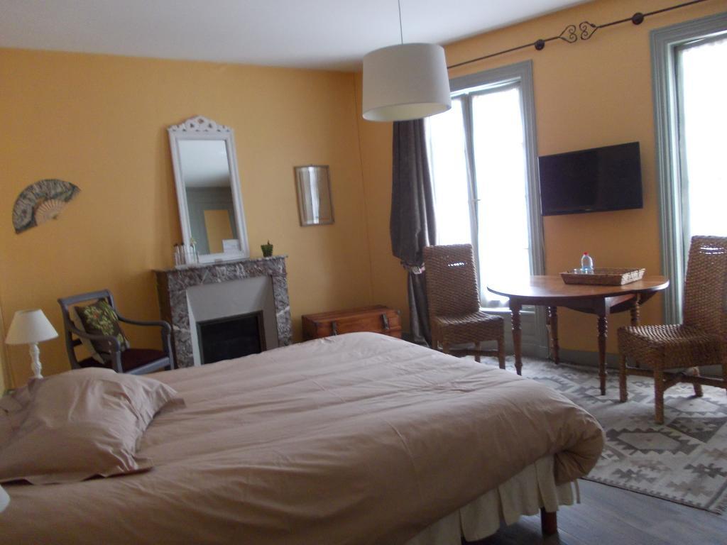 B&B Maison Gaudin Cognac Habitación foto